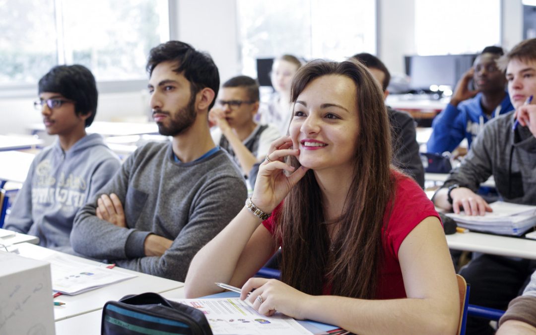 *Problèmes liés à la sécurité dans les écoles et lycées
